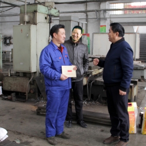 市直部门领导来公司走访慰问 公司开启“送温暖”活动